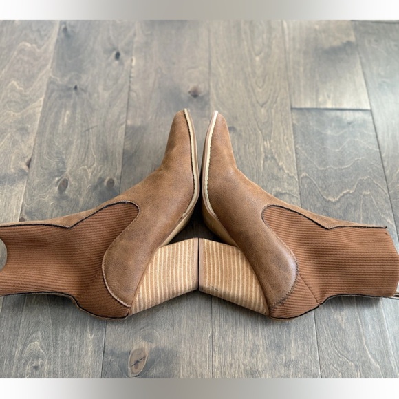OASIS SOCIETY California Brown Vegan Leather Bootie Block Heel Women’s Size 8.5 - Picture 6 of 13